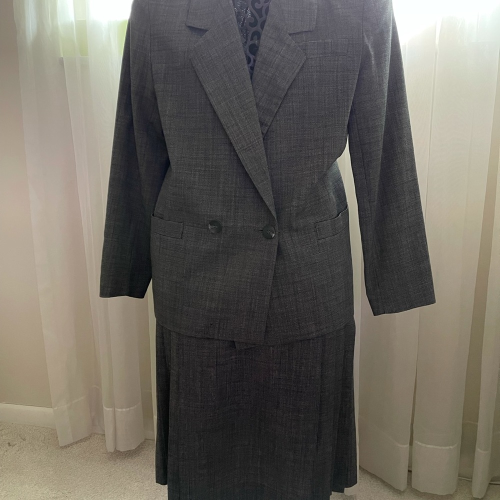 Christian Dior Petites grey perfect skirt suit